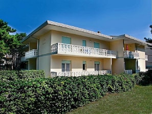 Apart Daire, 2 Yatak Odası, Balkon | Dış mekân