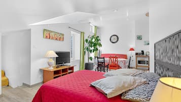 1 bedroom, iron/ironing board, WiFi, bed sheets