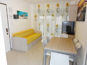 Apartment, 1 Schlafzimmer, Balkon | Zimmerausstattung