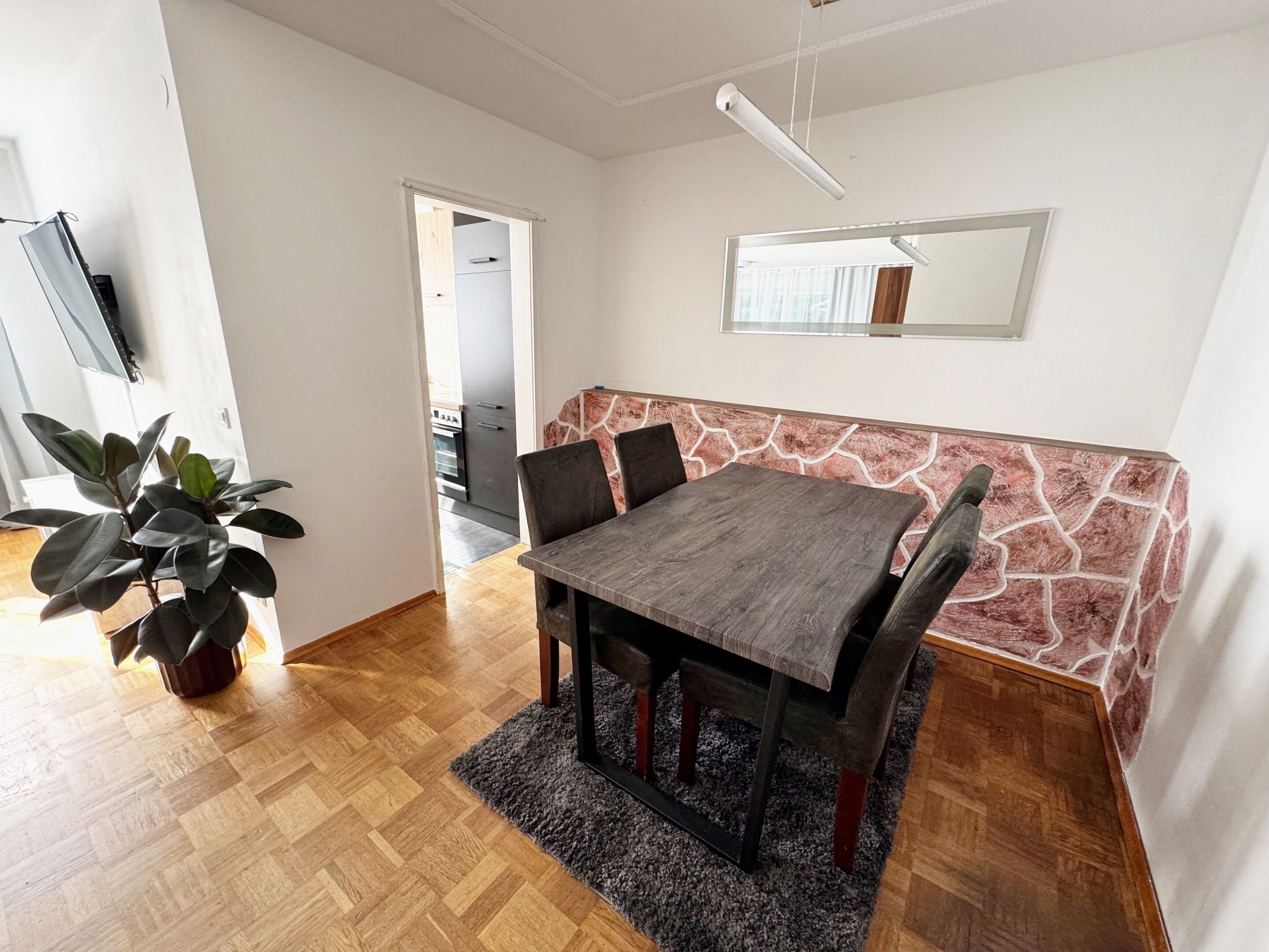 Salon / Lounge