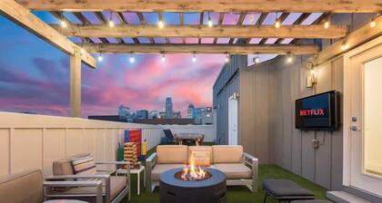 Designer Dallas Home, Rooftop, Kid Friendly Stay