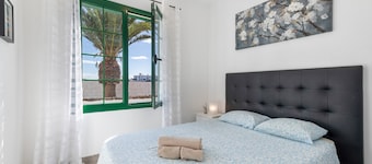 Vacation Apartment 'Real' with Private Terrace, Shared Garden and Wi-Fi