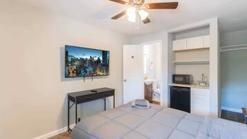 1 habitación, wifi y ropa de cama