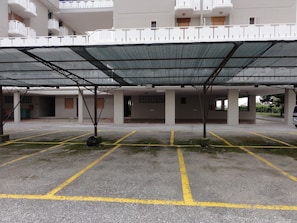 Property grounds - Great Flat Close to the Beach (San Michele al Tagliamento)