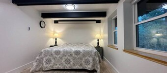 Home on golf course pond. Hike. Swim. Golf!