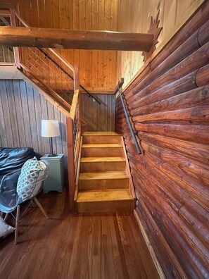 Interior - Snowmobile in and out trail access 1/4 mile (Alpine)