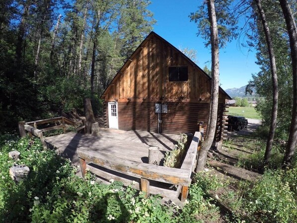 Exterior - Snowmobile in and out trail access 1/4 mile (Alpine)