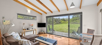 Harvest Studio Two - Coastal Comfort Meets Country Serenity