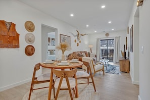 Interior - Walk to Broadway-Hyve Urban Cowboy-3BR Lux Condo w/ Pool & Gym (Nashville)