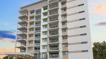 Apartment, 1 Bedroom, Accessible, Smoking | Front of property