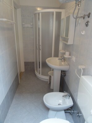 Apartment, 1 Bedroom, Patio, Garden View | Bathroom - Bibione Apartment Near the Beach (San Michele al Tagliamento)