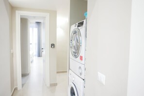 Interior - CentroStorico] FamilyLoft di Lusso con Vista Città (Napoli)