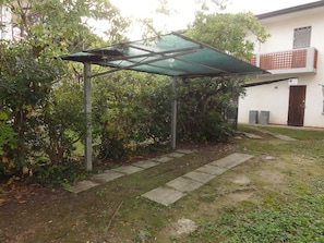 Appartamento, 2 camere da letto, patio, vista giardino | Terrazza/patio
