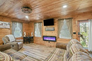 Televisión, chimenea