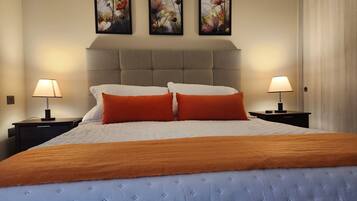 3 عدّة غرف نوم وملاءات أسرّة