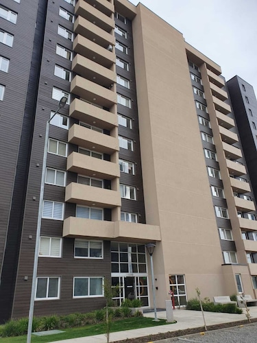 Fully equipped apartment, bedroom en suite in Valdivia, direct access to the city entrance.