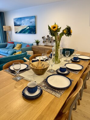 Dining - 1 Watergate View - sleeps 6 guests  in 3 bedrooms (Newquay)