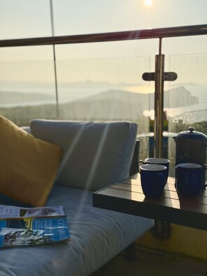 Interior - 1 Watergate View - sleeps 6 guests  in 3 bedrooms (Newquay)