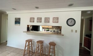 Interior - Waterfront Lake House, sleeps 9, private boat dock, 1 mile from West Bay Marina (Azle)