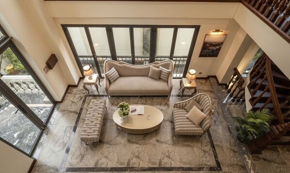 Superior Villa, Private Pool | Living area