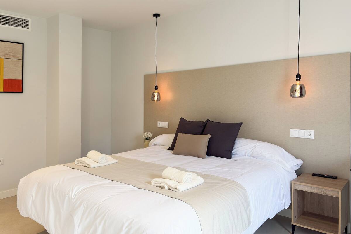 Minibar, in-room safe, desk, soundproofing