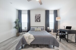 3 bedrooms, iron/ironing board, WiFi, bed sheets