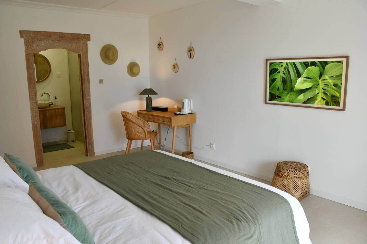 1 slaapkamer, een strijkplank/strijkijzer, wifi, beddengoed