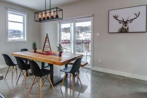 Dining - Montagnard | Tavata Chalets | Valinouët (Saint-David-de-Falardeau)