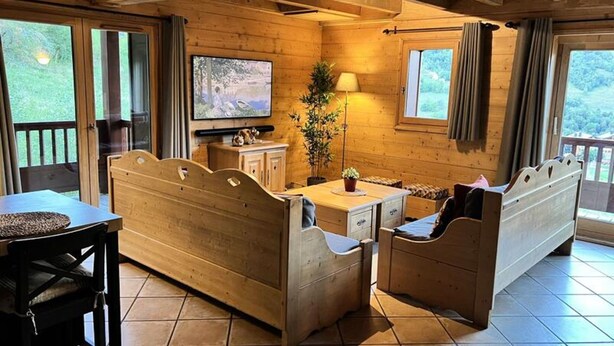 Interior - THE Gypsum Chalets C16 (Les Belleville)