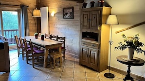 Dining - THE Gypsum Chalets C16 (Les Belleville)