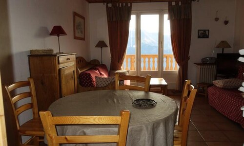 Apartment in L'eden Near Grande Sure Lift