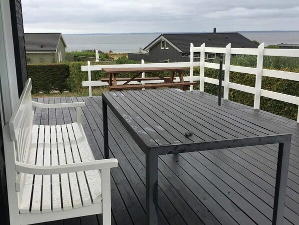 House | Terrace/patio