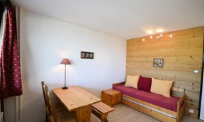Interior - Studio for 2 People - LE France - Plagne Centre (La Plagne-Tarentaise)
