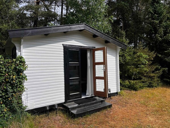 House | Exterior - 4 Star Holiday Home in Hojby (Hojby)