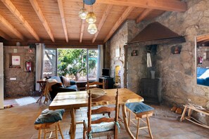 تناول الطعام