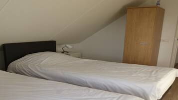 Bungalow | 5 dormitorios y mobiliario individual