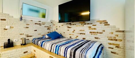 WiFi、ベッドシーツ