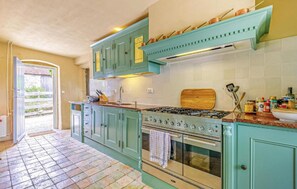 House | Private kitchen