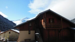 Unclassified image, 2 of 3, button - Apartment in Courchevel With Mountain Views (Champagny-en-Vanoise)
