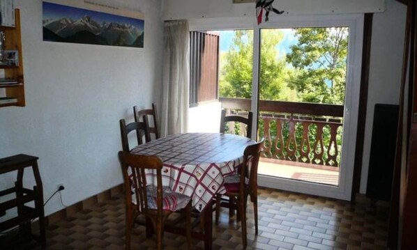 Dining - Glaciers I2 (Combloux)