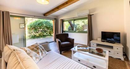 Cottage in Grasse With Pool and Terrace