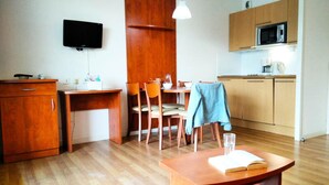 Dining - Apt Ndeg57 - 1st Floor - Desman Building (Bagnères-de-Bigorre)