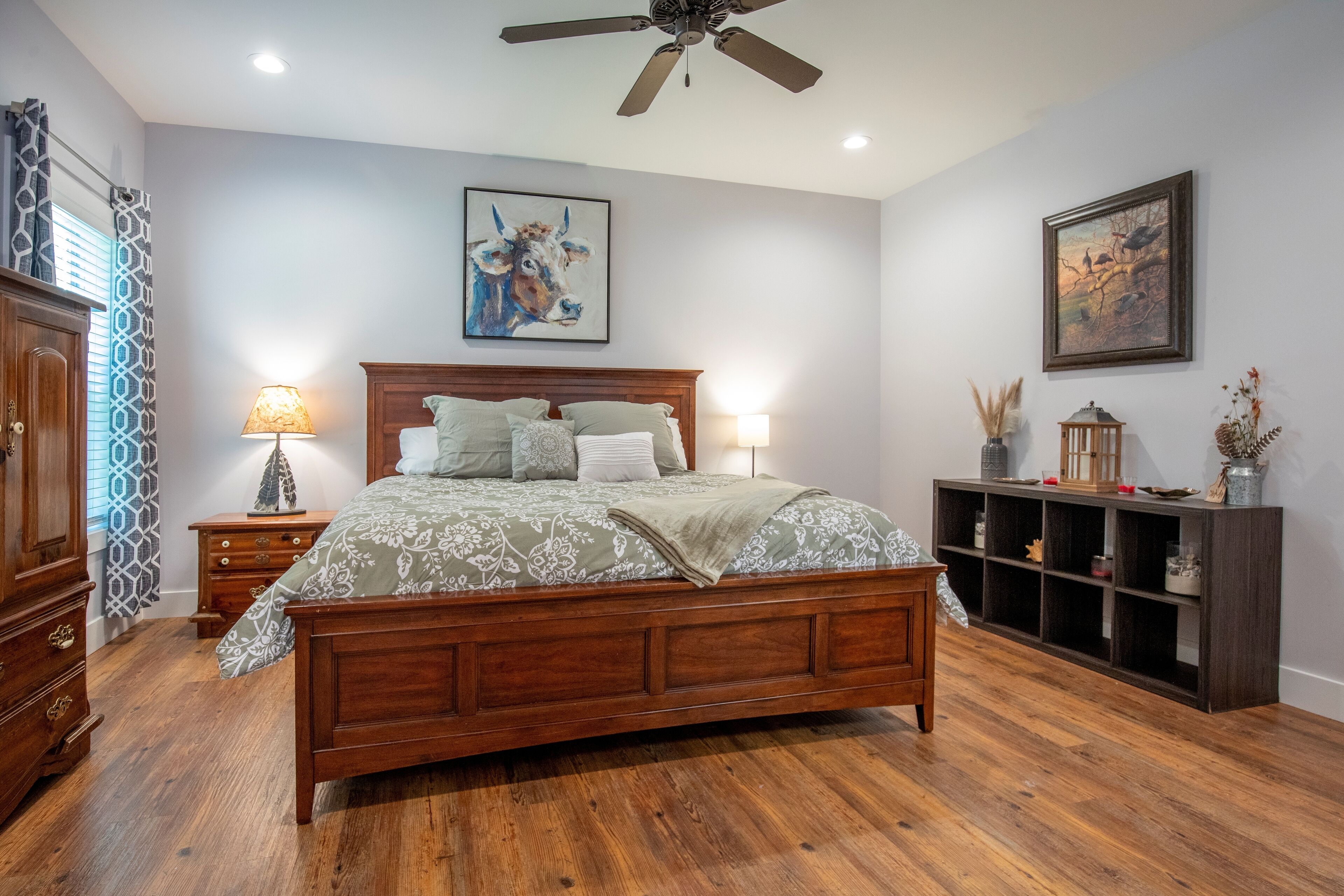 3 quartos, ferros/tábuas de passar roupa, Wi-Fi de cortesia