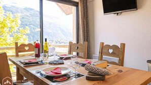 Unclassified image, 3 of 3, button - CH1 - THE Pyramid Chalets (Aussois)