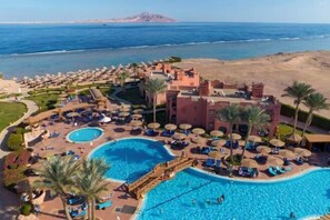 View from property - Charmillion Sea Life Resort (Qesm Sharm Ash Sheikh)