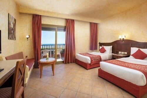 Charmillion Sea Life Resort