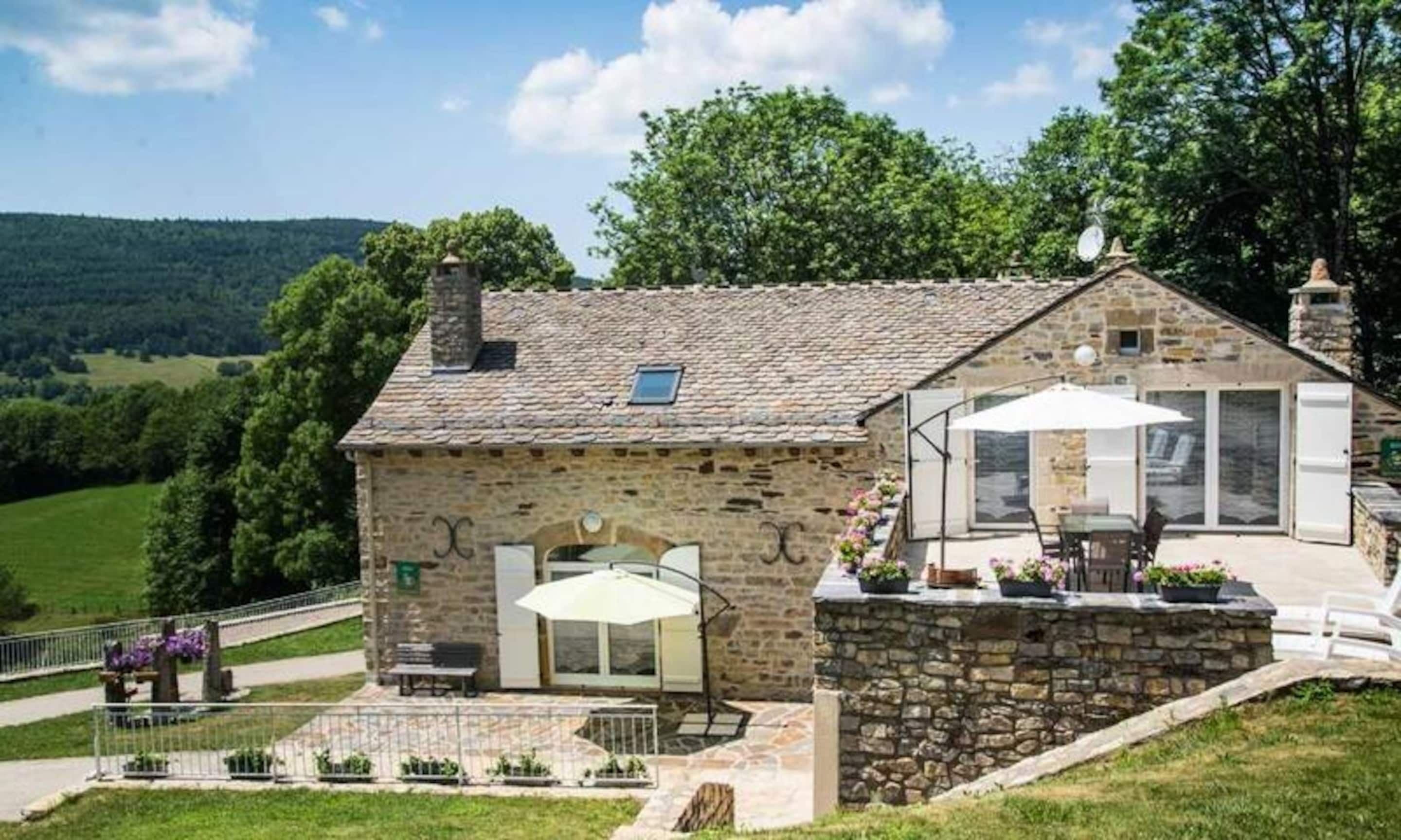 Khu ẩm thực ngoài trời