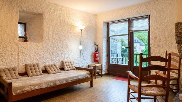 Interior - Holiday Home in Fau de Peyre With Pool (Peyre-en-Aubrac)