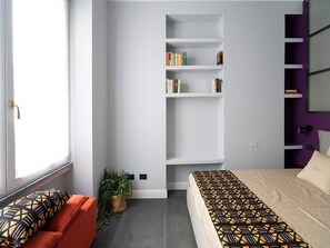 1 habitación y espacio para trabajar con laptop 