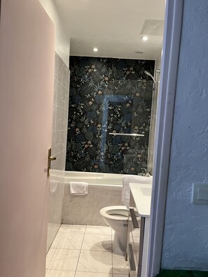 Haartrockner, Handtücher